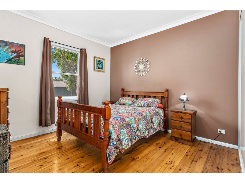16 Shellharbour Road, Port Kembla NSW 2505