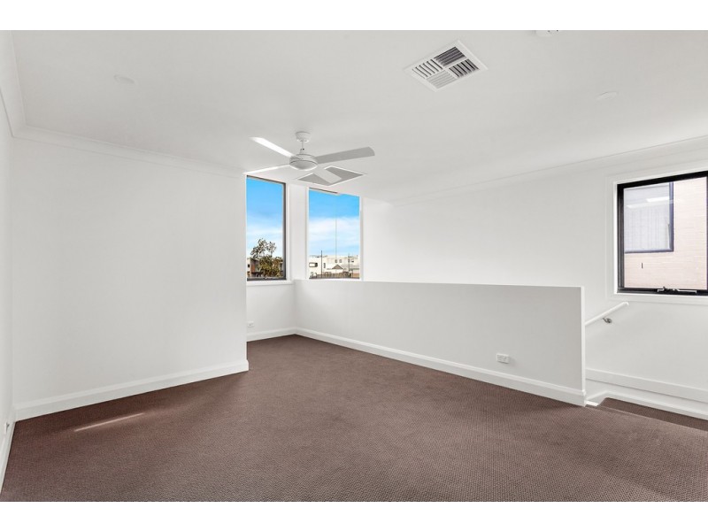 15 The Promontory Drive, Shell Cove NSW 2529