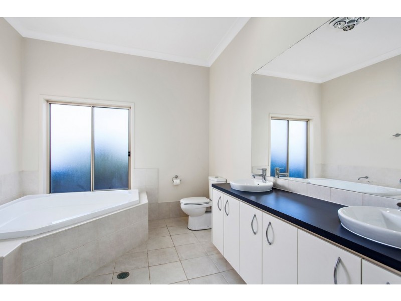 6 Turnberry Close, Shell Cove NSW 2529