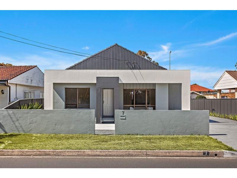 7 Burroo Street, Albion Park Rail NSW 2527
