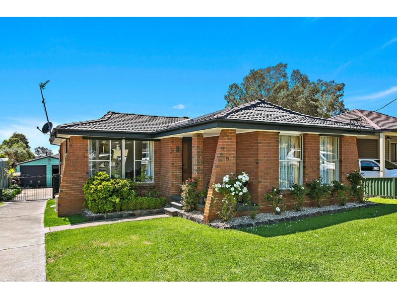 19 Macquarie Street, Albion Park NSW 2527
