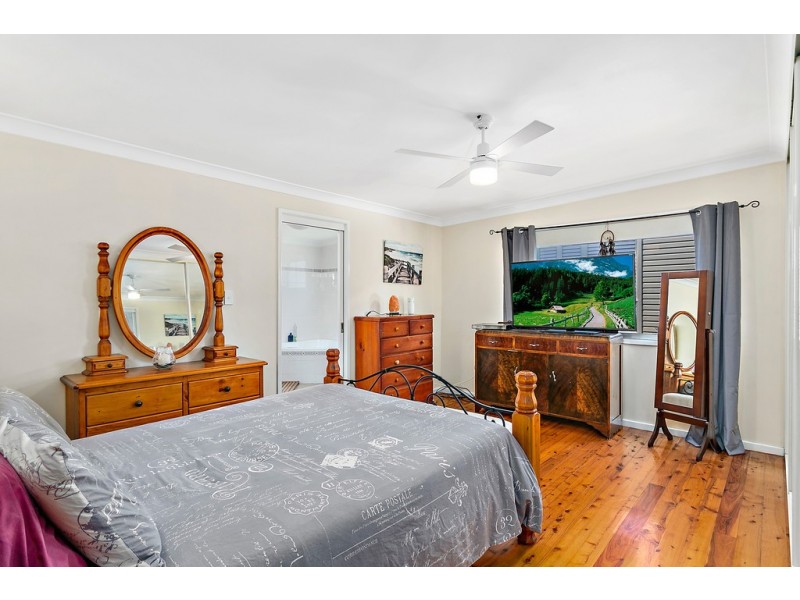 19 Macquarie Street, Albion Park NSW 2527