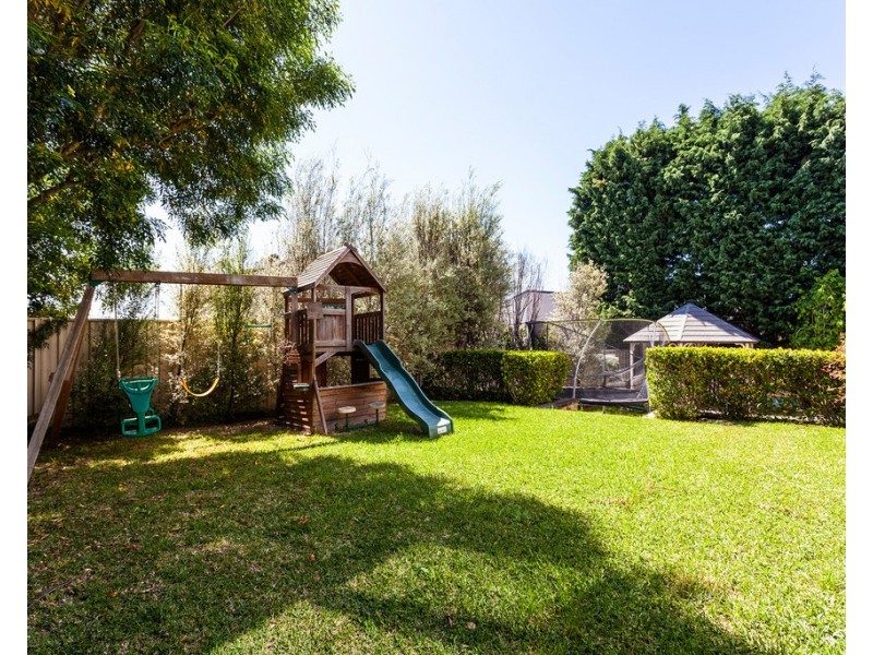 13 James Cook Parkway, Shell Cove NSW 2529