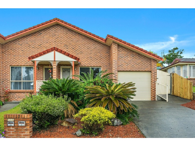 2/12 Borang Place, Flinders NSW 2529