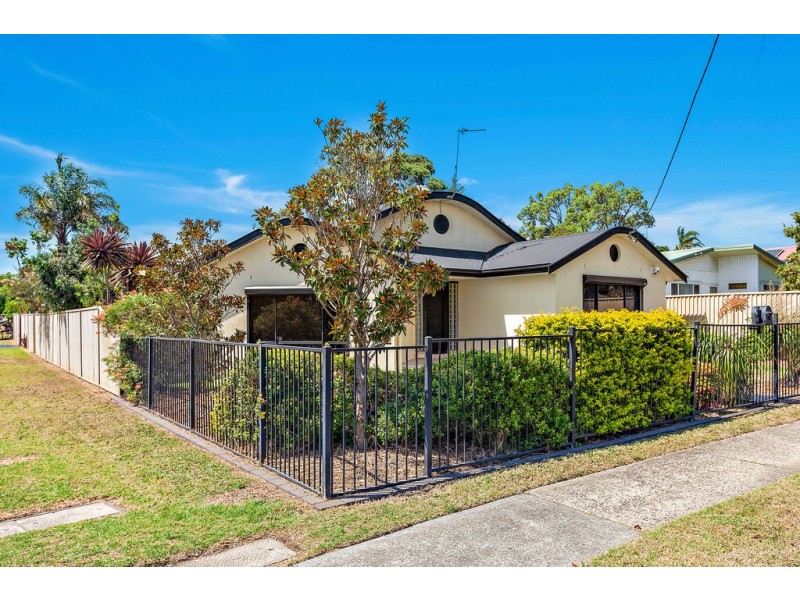 102 Central Avenue, Oak Flats NSW 2529