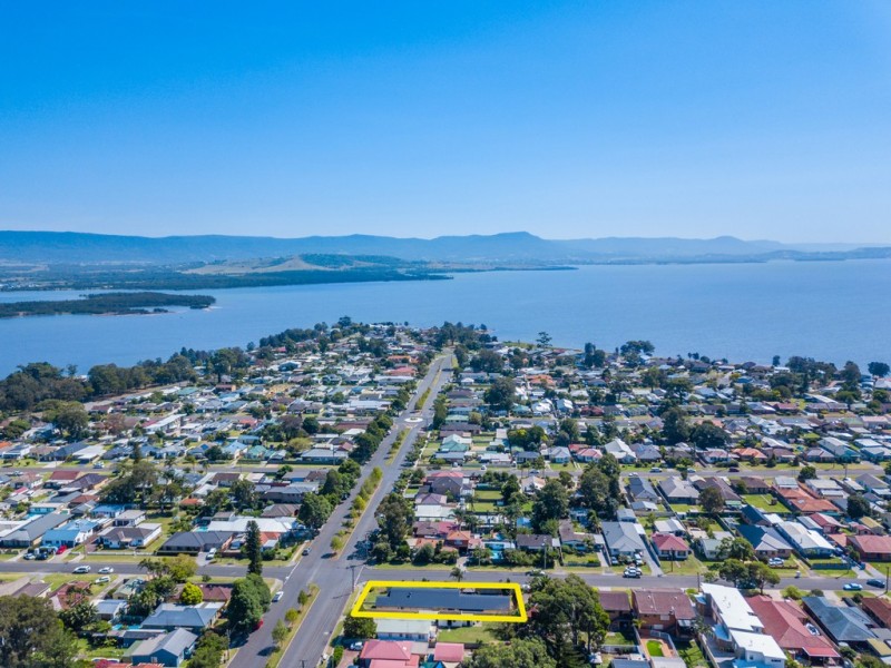 102 Central Avenue, Oak Flats NSW 2529