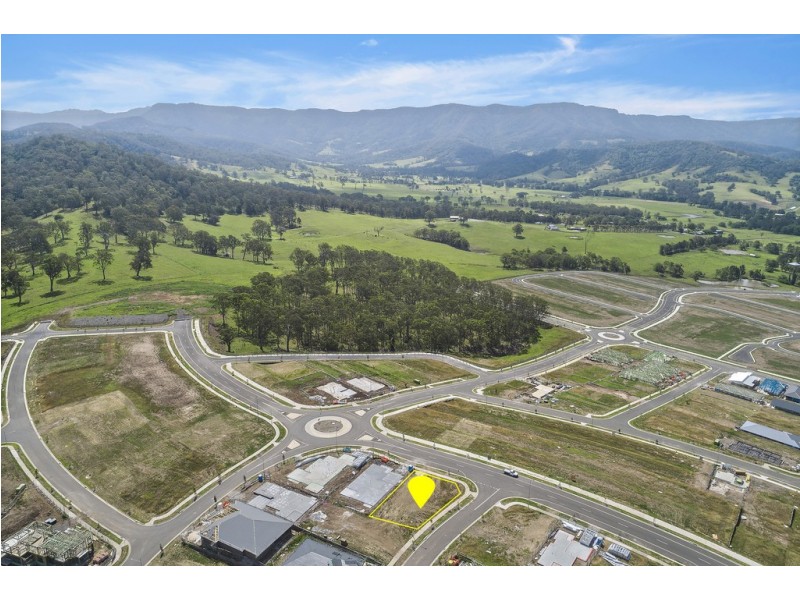 41 Oak Farm Road, Calderwood NSW 2527