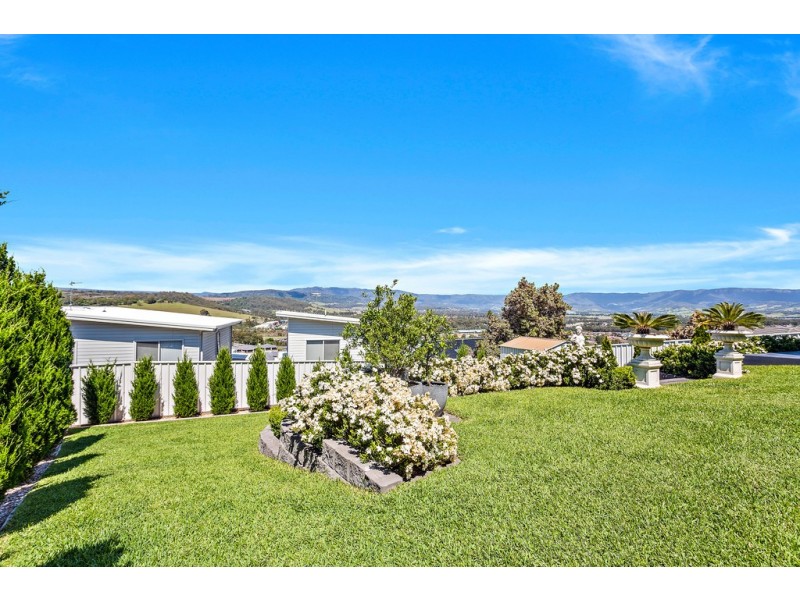 37 Albatross Drive, Blackbutt NSW 2529