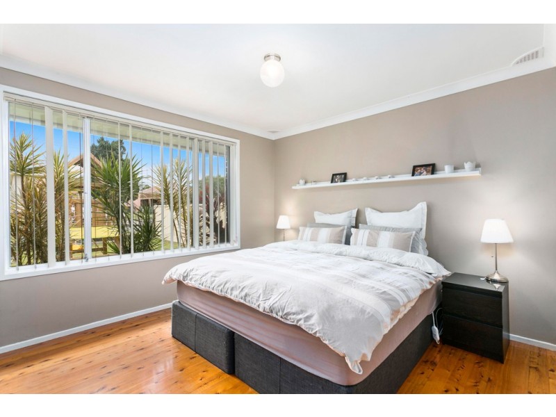 19 Hopetoun Street, Oak Flats NSW 2529