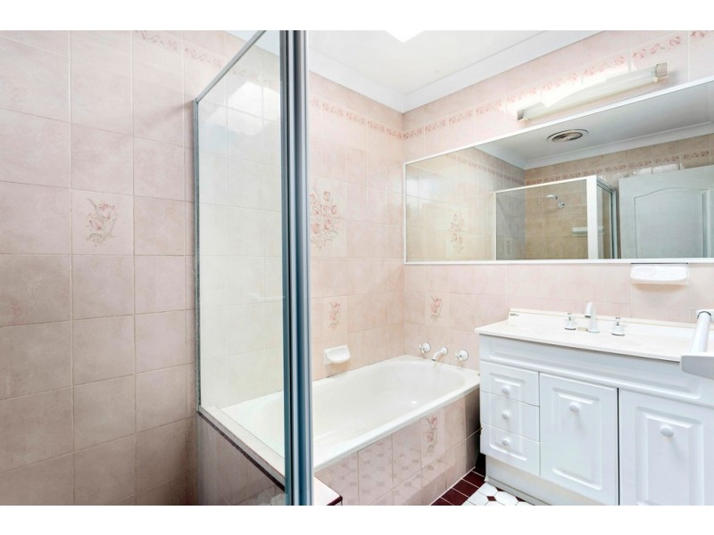 19 Hopetoun Street, Oak Flats NSW 2529