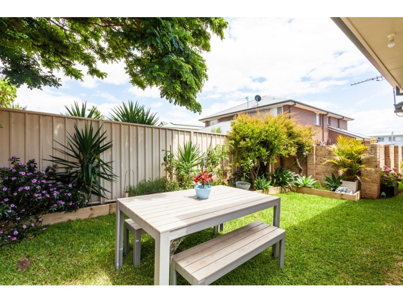 2/30 Barrack Avenue, Barrack Heights NSW 2528