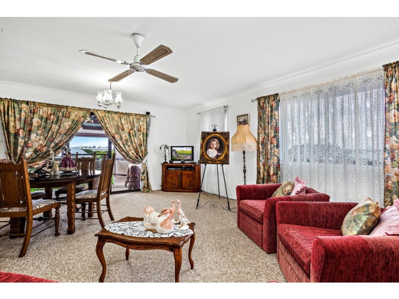 30 McGregor Avenue, Barrack Heights NSW 2528