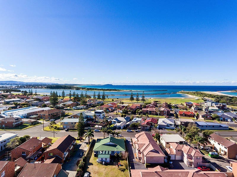 6/30 Peterborough Avenue, Lake Illawarra NSW 2528