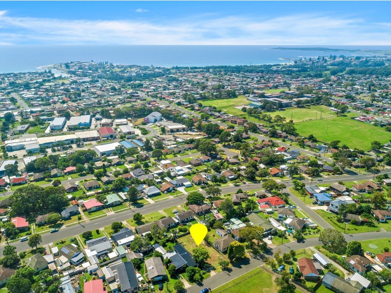 17 Messenger Road, Barrack Heights NSW 2528