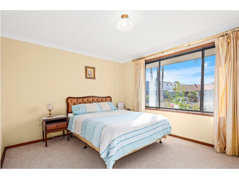 7 Wentworth Street, Oak Flats NSW 2529