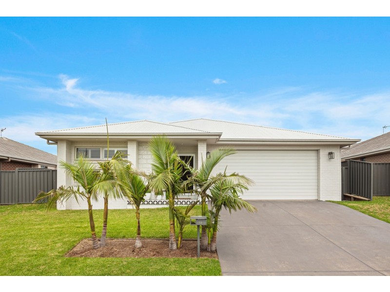 19 Haddin Road, Flinders NSW 2529