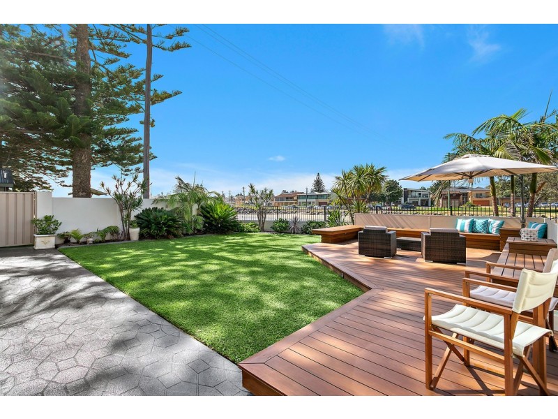 125 Little Lake Crescent, Warilla NSW 2528