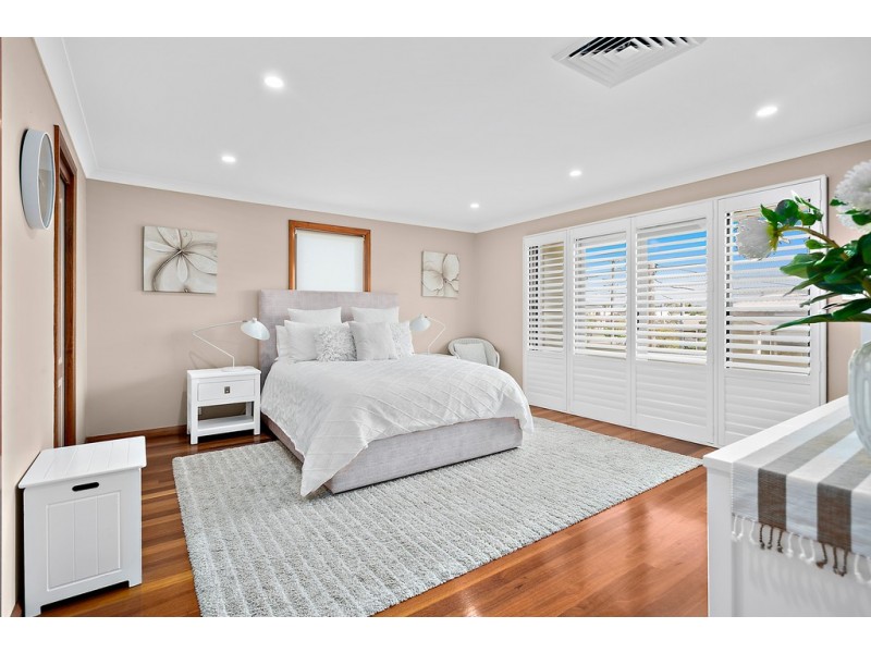 125 Little Lake Crescent, Warilla NSW 2528
