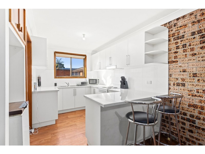 2/58 Wentworth Street, Oak Flats NSW 2529