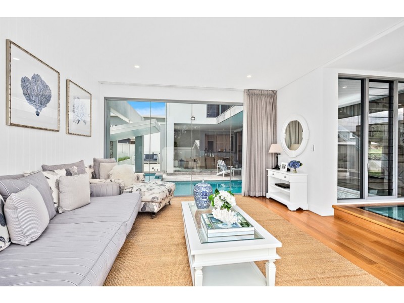 12 Red Sands Avenue, Shell Cove NSW 2529