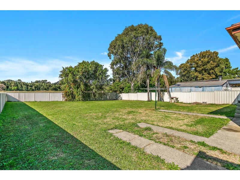 25 Ocean Beach Drive, Shellharbour NSW 2529