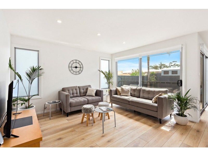 7B Burroo Street, Albion Park Rail NSW 2527