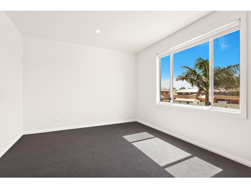 7B Burroo Street, Albion Park Rail NSW 2527