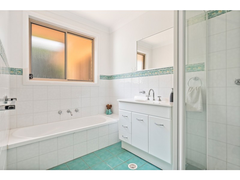 5A Solander Avenue, Shell Cove NSW 2529