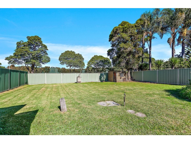 101 Fisher Street, Oak Flats NSW 2529