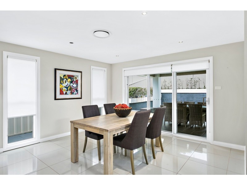 16 Huntingdale Close, Shell Cove NSW 2529