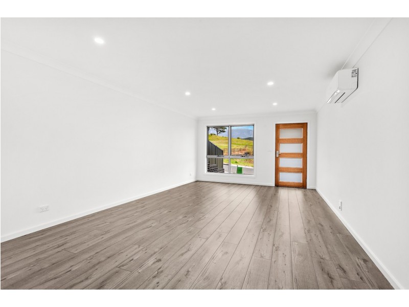 3 Paul Circuit, Tullimbar NSW 2527