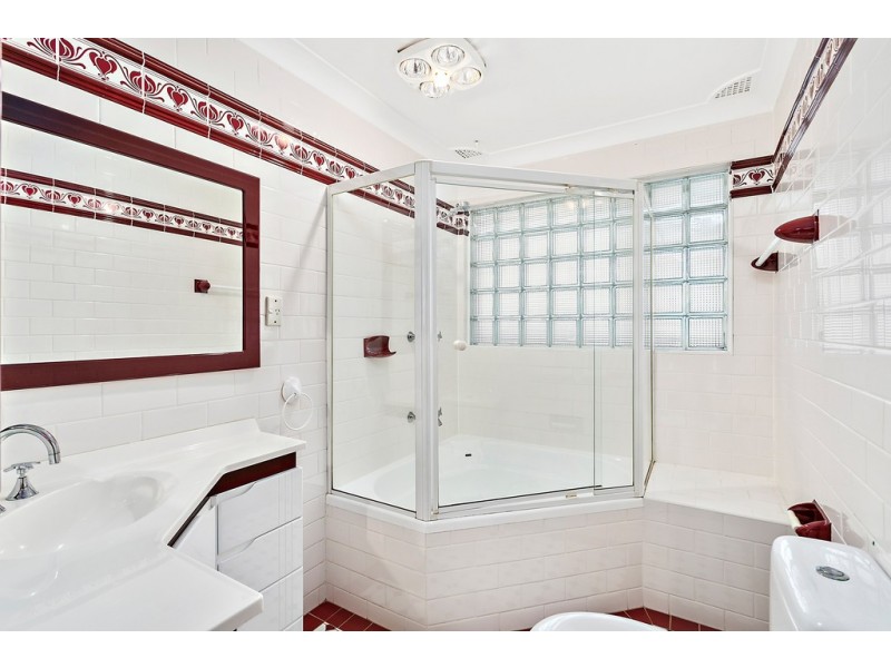 3 Galga Place, Oak Flats NSW 2529