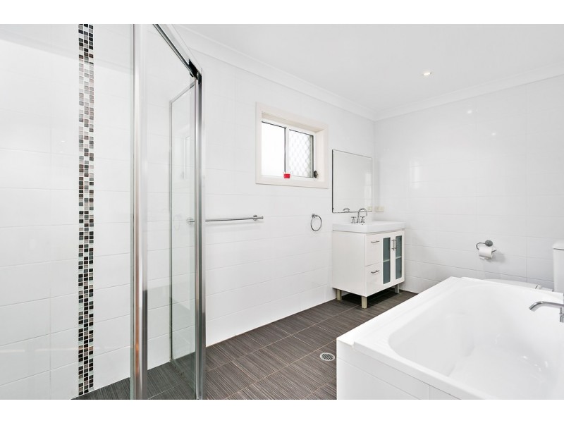 1/36 Wentworth Street, Oak Flats NSW 2529