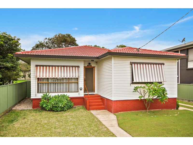 125 Osborne Parade, Warilla NSW 2528