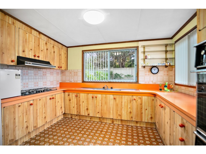 125 Osborne Parade, Warilla NSW 2528