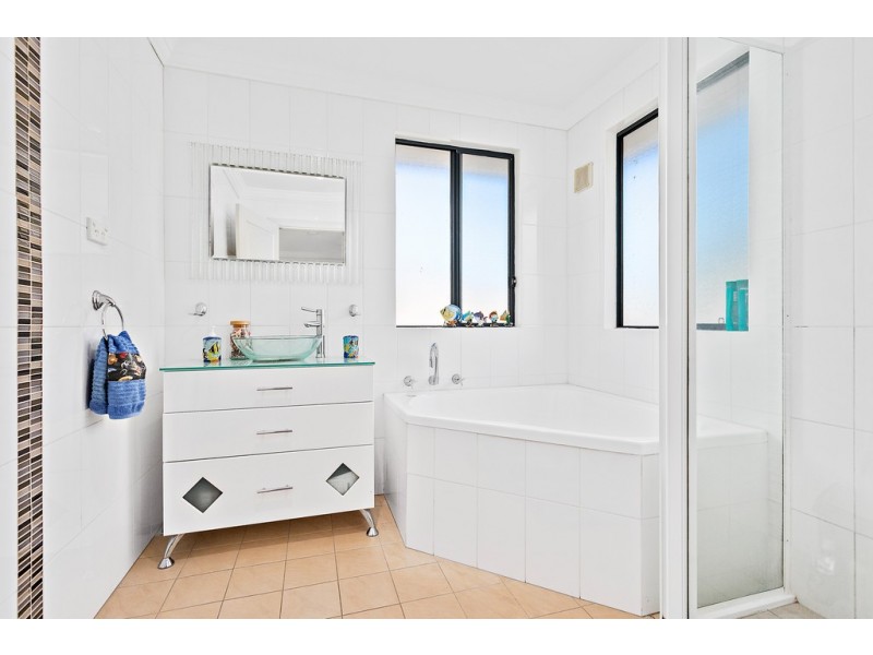 6 Todd Link, Albion Park NSW 2527