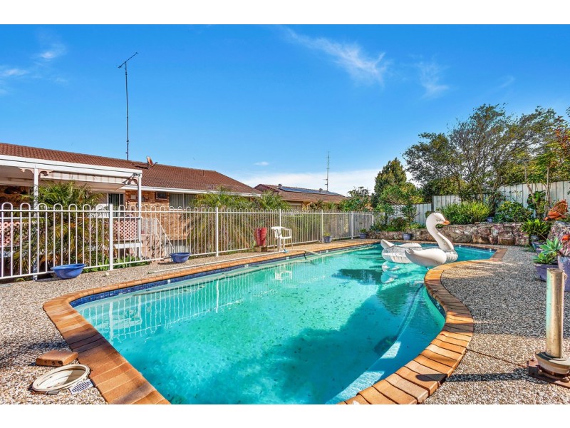 91 Cuthbert Drive, Mount Warrigal NSW 2528