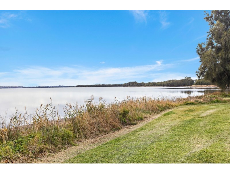 174 Landy Drive, Mount Warrigal NSW 2528
