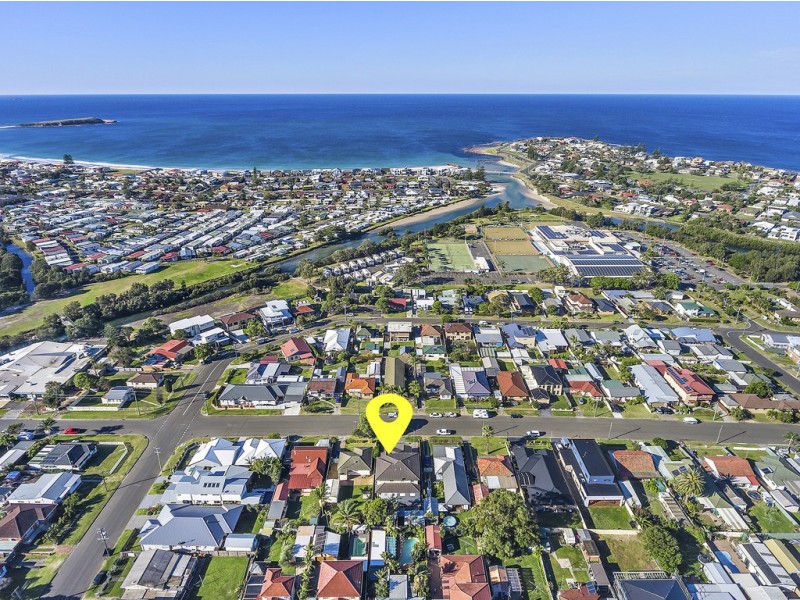 45 McGregor Avenue, Barrack Heights NSW 2528