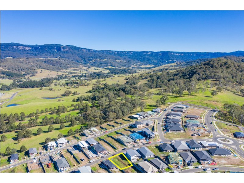 16 Brotheridge Avenue, Calderwood NSW 2527