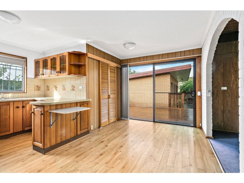 16 Karoo Street, Albion Park Rail NSW 2527