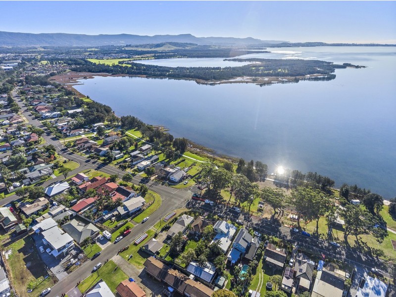 16 Karoo Street, Albion Park Rail NSW 2527