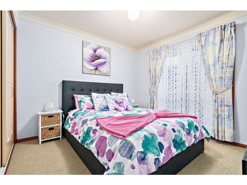 5 Reynolds Lane, Oak Flats NSW 2529