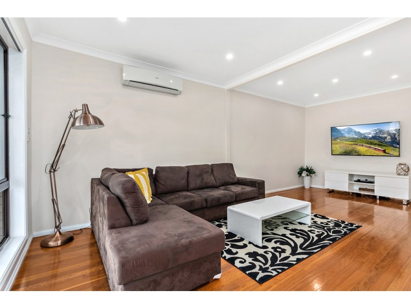 7 View Street, Lake Illawarra NSW 2528