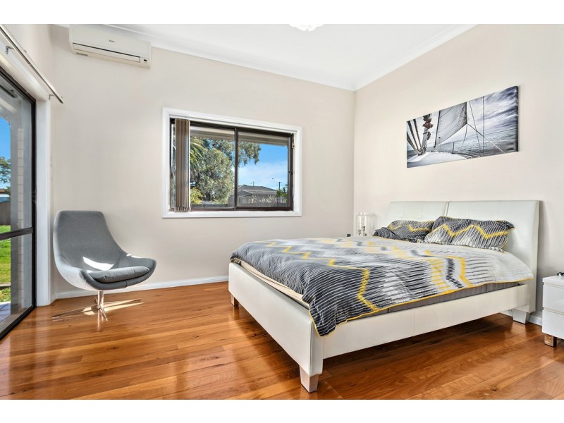 7 View Street, Lake Illawarra NSW 2528