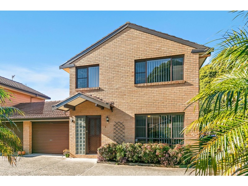 1/21 Grove Circuit, Lake Illawarra NSW 2528