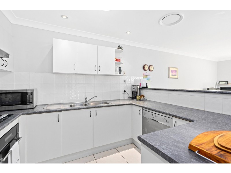 43 Stubbs Road, Albion Park NSW 2527