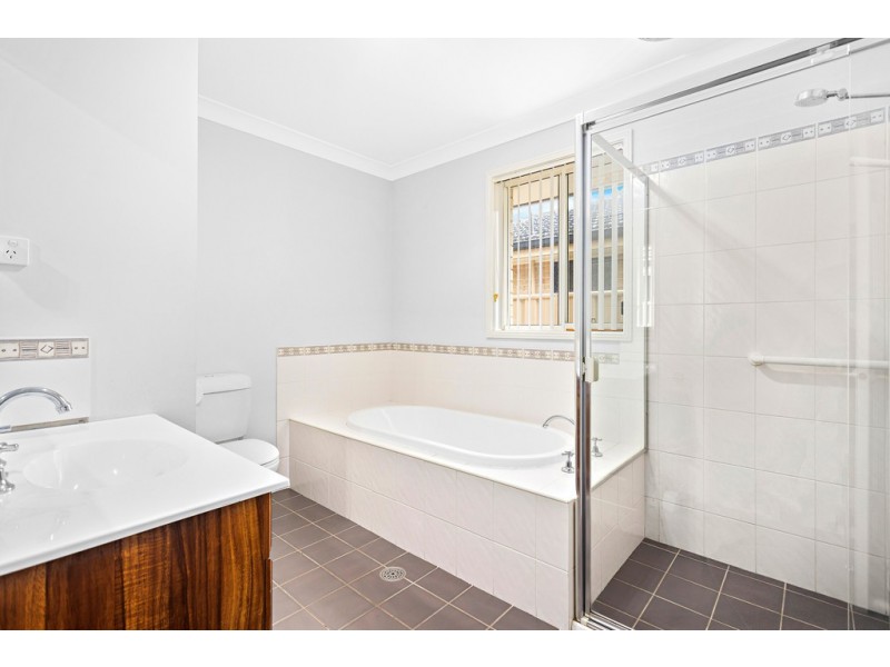 43 Stubbs Road, Albion Park NSW 2527