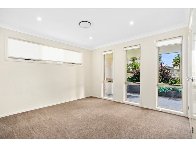 44 Wentworth Street, Oak Flats NSW 2529