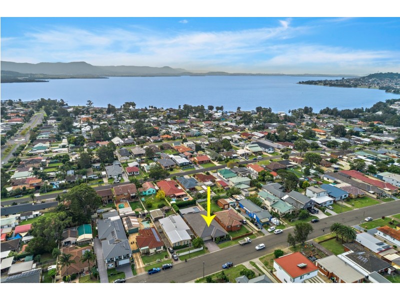 44 Wentworth Street, Oak Flats NSW 2529